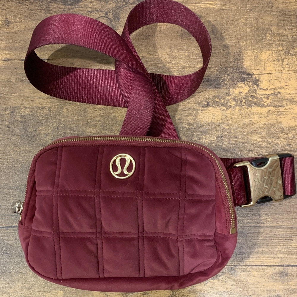lululemon athletica Quilted Velvet Wine Crossbody Belt Bag with Gold Accents